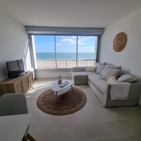 Apartment Superbe Renove Les Pieds Dans L'eau! Marseillan (Herault)